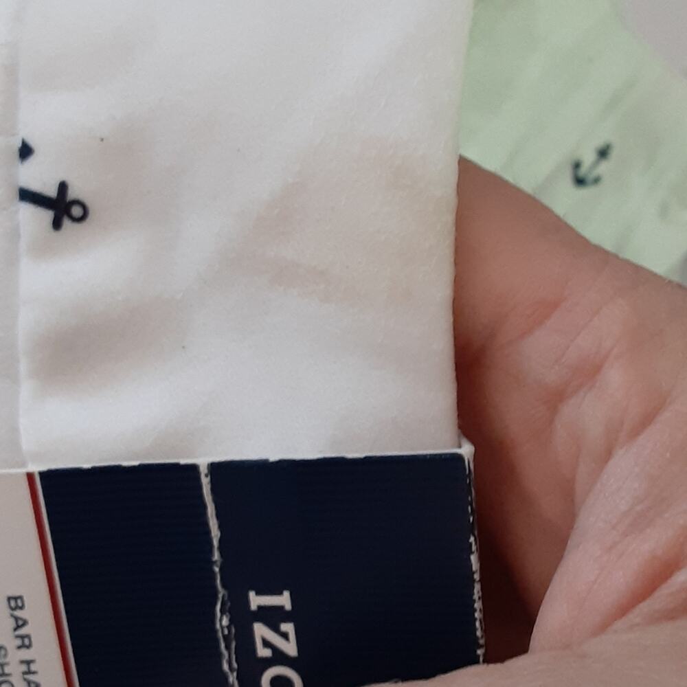 4/$25 NWT Izod shorts with an anchor print - Picture 8 of 8